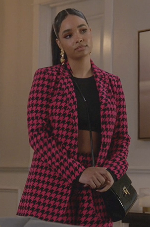Skye’s pink houndstooth blazer and pants on All American