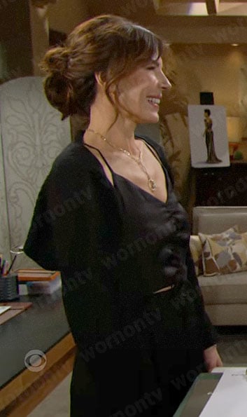Taylor’s black ruched cami and shrug on The Bold and the Beautiful