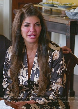 Teresa’s black printed pajamas on The Real Housewives of New Jersey