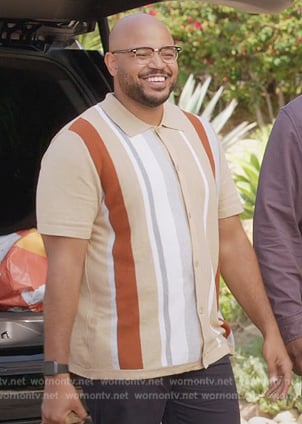Wyatt’s beige stripe button down shirt on Grand Crew