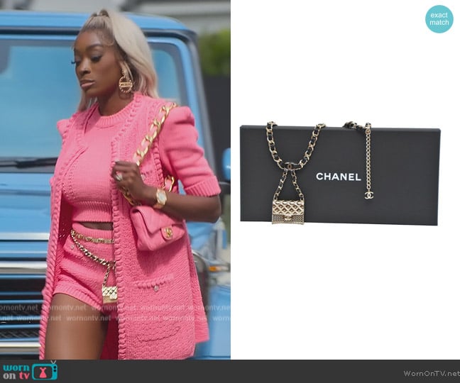 Chanel Belt With Mini Chanel Purse worn by Chelsea Lazkani on Selling Sunset
