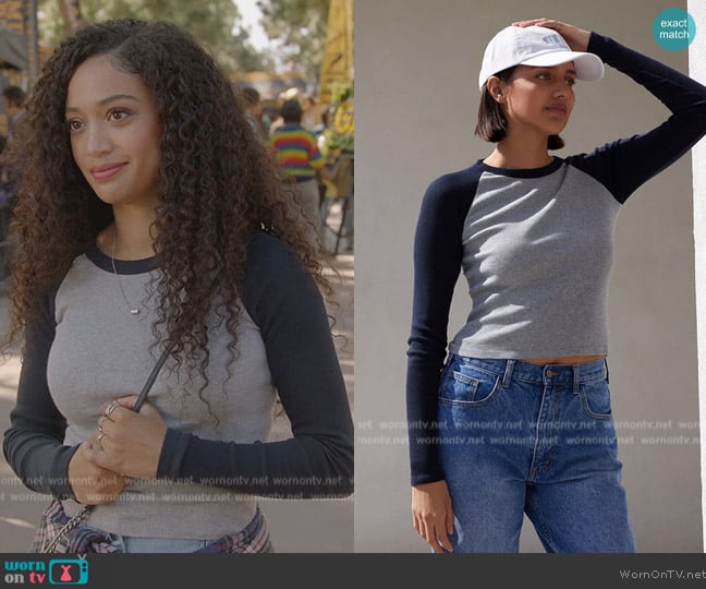 John Galt Grey & Navy Bella Colorblock Long Sleeve T-Shirt worn by Olivia Baker (Samantha Logan) on All American
