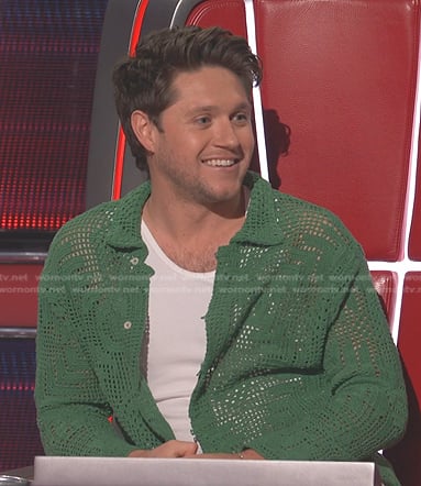 Niall Horan’s green crochet shirt on The Voice