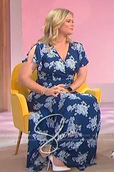 Alison Sweeney’s blue floral print dress on Sherri