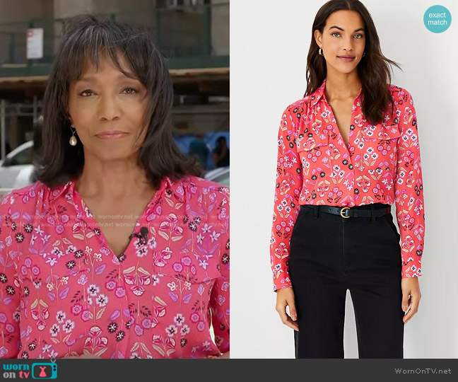 Ann Taylor Floral Camp Shirt worn by Rehema Ellis on NBC News Daily