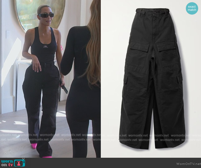 Balenciaga Paneled cotton-ripstop maxi skirt worn by Kim Kardashian (Kim Kardashian) on The Kardashians