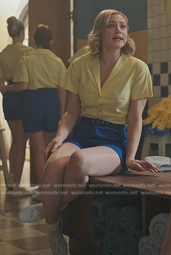 Betty’s white sneakers on Riverdale
