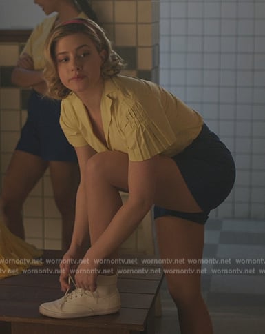 Betty’s white sneakers on Riverdale