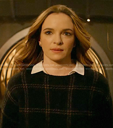 Caitlin’s checked sweater on The Flash