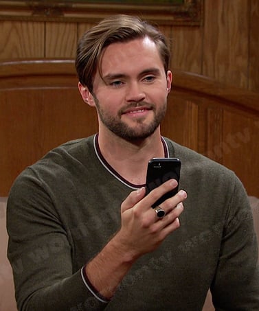 Colin’s green crewneck sweater on Days of our Lives