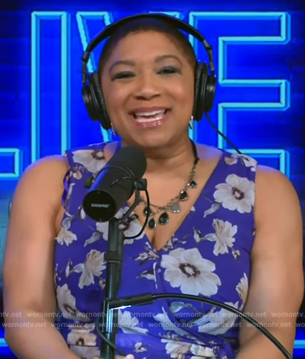 Deja Vu’s blue floral print dress on Live with Kelly and Mark
