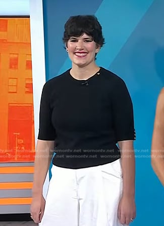 Elise Loehnen’s black short sleeve sweater on Today