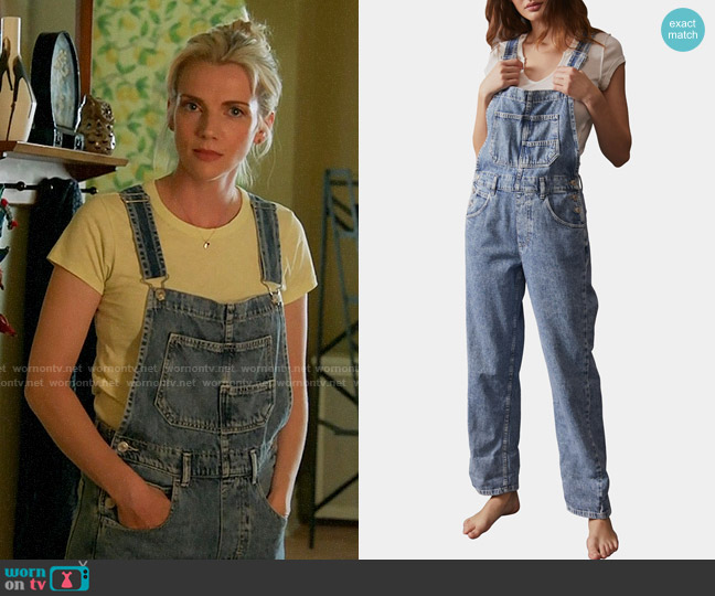 Free People Ziggy Overalls worn by Sylvie Brett (Kara Killmer) on Chicago Fire