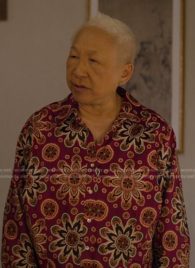 Grandma’s pink floral button down shirt on Awkwafina is Nora From Queens