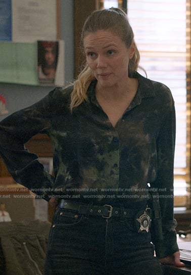 Hailey’s green tie dye shirt on Chicago PD