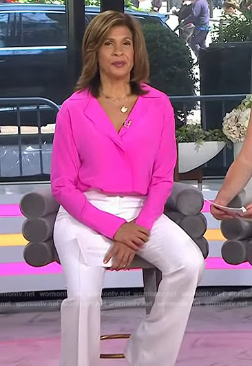 Hoda’s pink shirt and white flare pants on Today