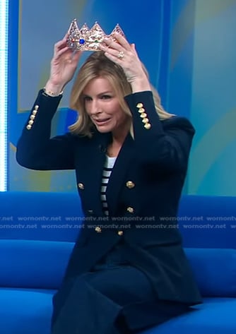 Jennifer’s navy blazer with gold buttons on Good Morning America