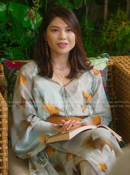 Julia’s floral kaftan dress on Fantasy Island
