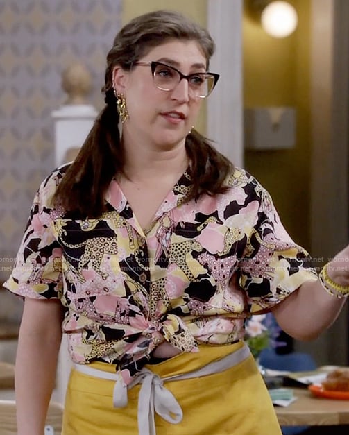 Kat’s leopard print button down shirt on Call Me Kat