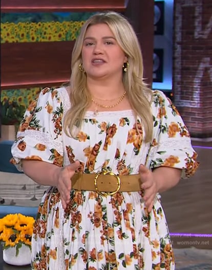Kelly’s floral print lace inset dress on The Kelly Clarkson Show