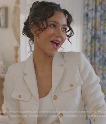 Layla’s white cropped tweed jacket on All American