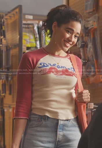 Marisol’s red and white dreamer print tee on 9-1-1