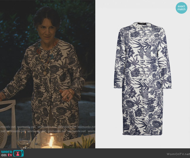 Paul Stuart 3 Button Coat worn by (Harriet Walter) on Succession