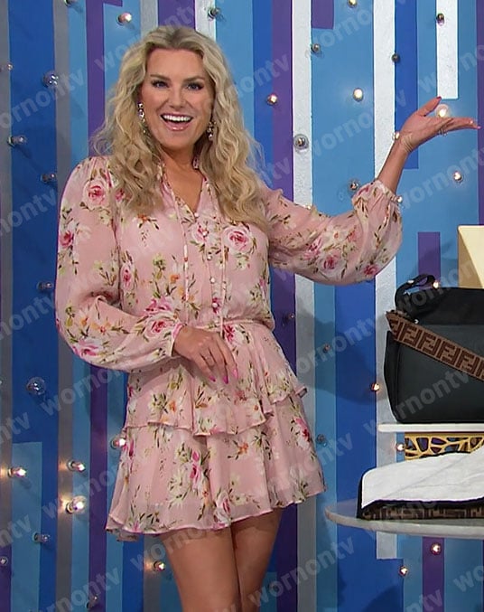 Rachel’s blush pink floral dress on The Price is Right