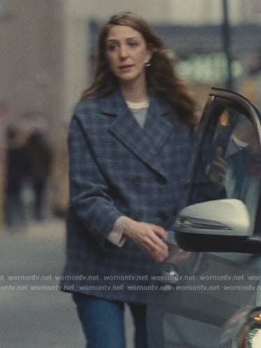 Rava’s gray plaid coat on Succession