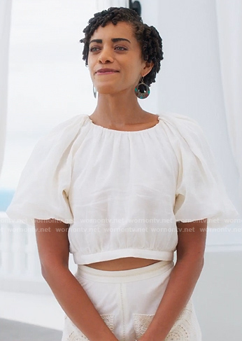 Ruby’s linen crop top and crochet pocket skirt on Fantasy Island