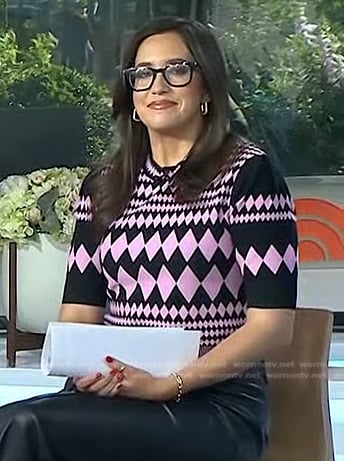 Savannah’s black and pink diamond print sweater on Today