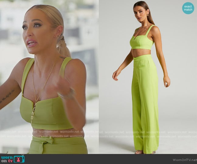 Show po Maida V-Front Crop Top and Pant Set worn by Mary Fitzgerald on Selling Sunset