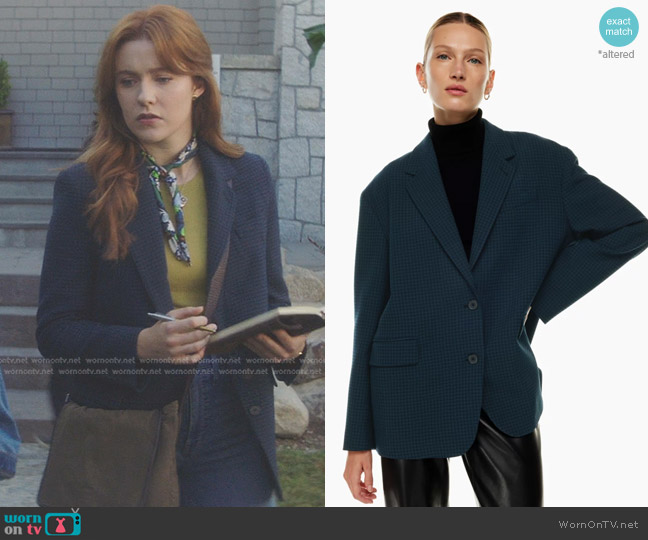 Babaton Vogue Blazer worn by Nancy Drew (Kennedy McMann) on Nancy Drew