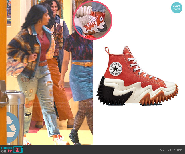 Converse Run Star Motion Hi Platform Trainers in orange worn by Devi Vishwakumar (Maitreyi Ramakrishnan) on Never Have I Ever