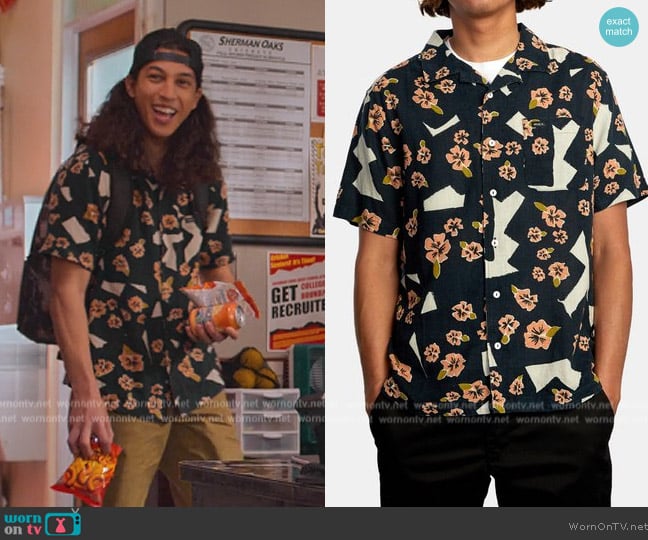RVCA Beat Print Short Sleeve Shirt worn by (Benjamin Norris) on Never Have I Ever