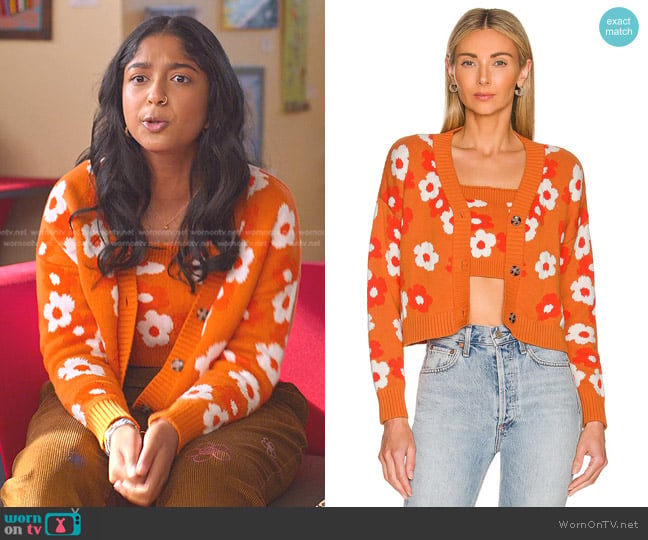 Callahan Meg Cardigan Set in Orange worn by Devi Vishwakumar (Maitreyi Ramakrishnan) on Never Have I Ever