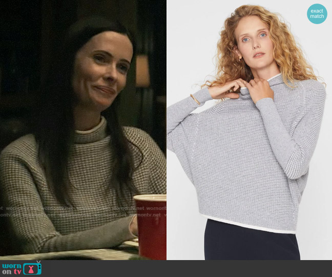 Club Monaco Emma Sweater worn by Lois Lane (Elizabeth Tulloch) on Superman and Lois