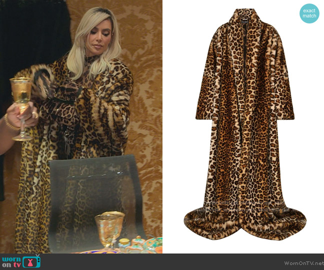 Dolce and Gabbana Kim x leopard-print floor-length coat worn by Kim Kardashian (Kim Kardashian) on The Kardashians