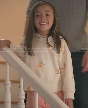 Eden’s white sunflower hoodie on Manifest