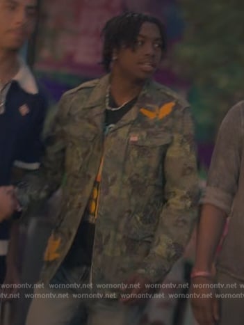 Zeke’s floral camo print jacket on Grown-ish