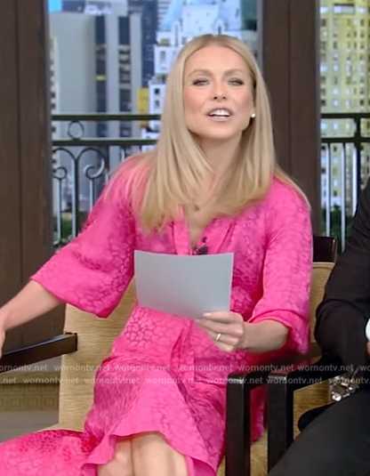 Kelly’s pink tie neck midi dress on Live with Kelly and Mark