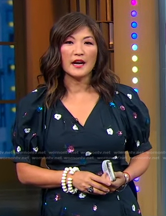 Juju’s navy floral puff sleeve dress on Good Morning America