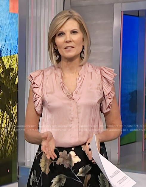 Kate Snow’s pink ruffle sleeve top on NBC News Daily