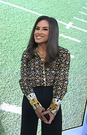 Kaylee’s yellow printed button down blouse on Today