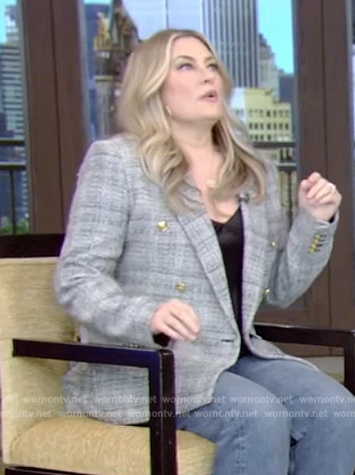 Mädchen Amick’s gray tweed blazer on Live with Kelly and Mark