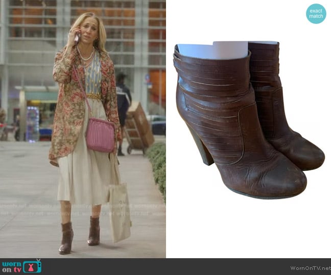Maison Martin Margiela Leather Ankle Boots worn by Carrie Bradshaw (Sarah Jessica Parker) on And Just Like That