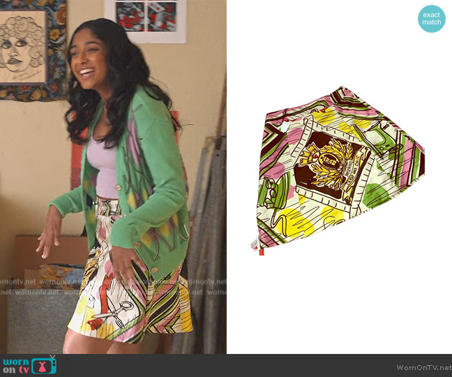 Moschino Printed Skirt worn by Devi Vishwakumar (Maitreyi Ramakrishnan) on Never Have I Ever