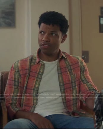 Ned’s pink and green plaid shirt on Nancy Drew
