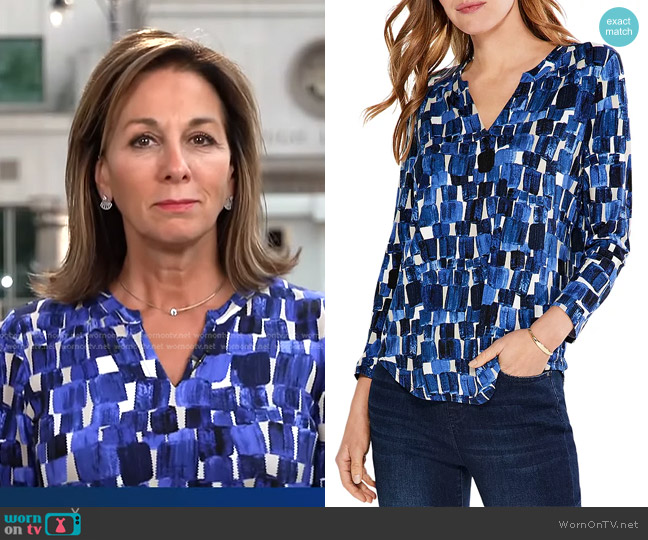 Nic + Zoe Artist Blocks Split Neck Top worn by Janet Shamlian on CBS Evening News