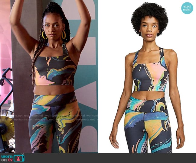 Nike Aurora Marbled Leggings worn by Sondi Hill (Corbin Reid) on Run the World